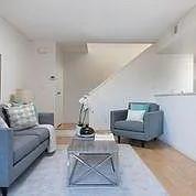811 Villa Ln — Photo 3