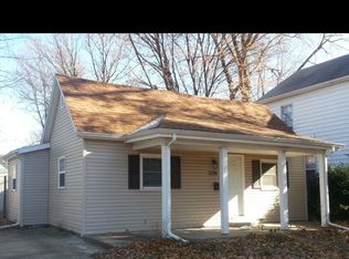 1128 S College St, Springfield, IL 62704