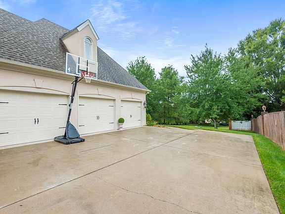 5th image of 1613 Kilmer Dr