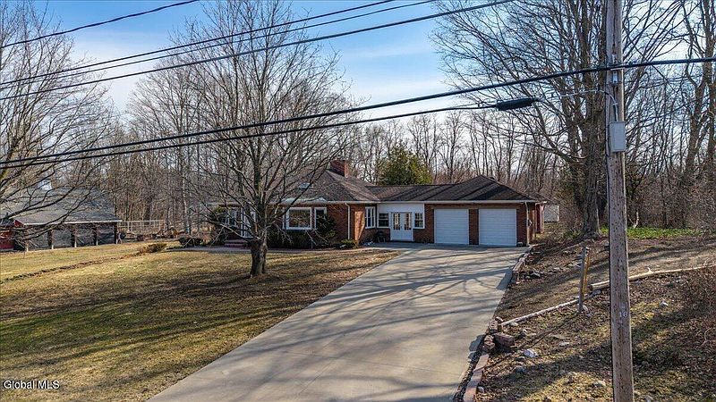 4th image of 227 Sugar Hill Road