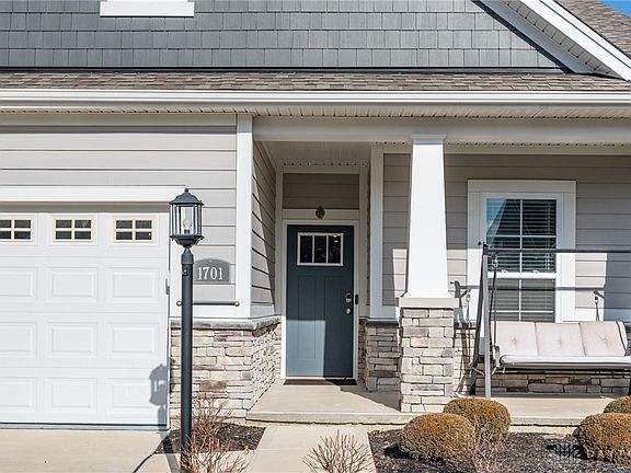 4th image of 1701 Glade Valley Dr