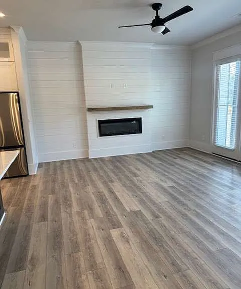 319 Orchid St — Photo 8
