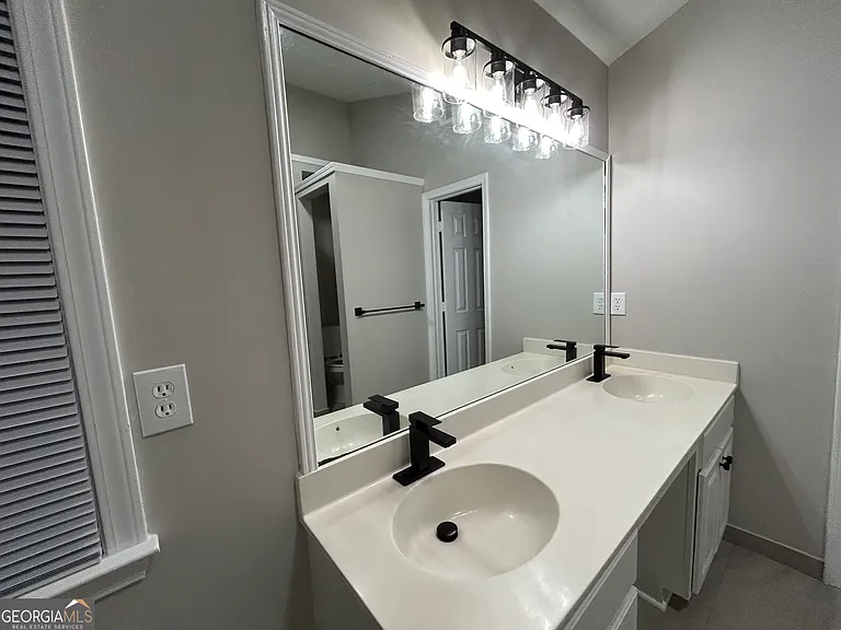 2715 White Blossom Ln — Photo 12