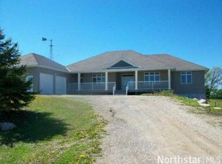 7434 93rd St SW, Howard Lake, MN 55349