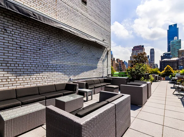 430 West 34th Street image 7 of 17