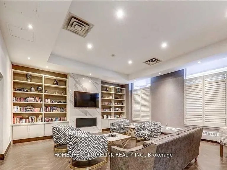 18 Kenaston Gdns N #305 — Photo 7