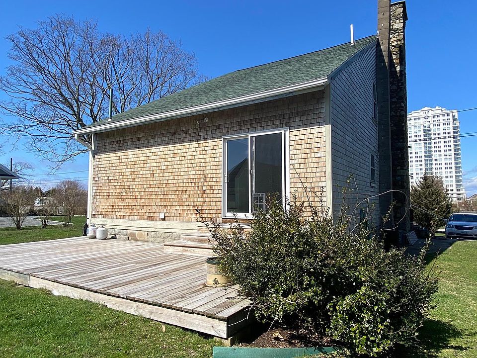 2nd image of 22 Depot Ave
