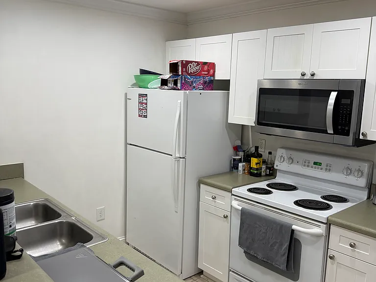 490 Barnett Shoals Rd #420 — Photo 5