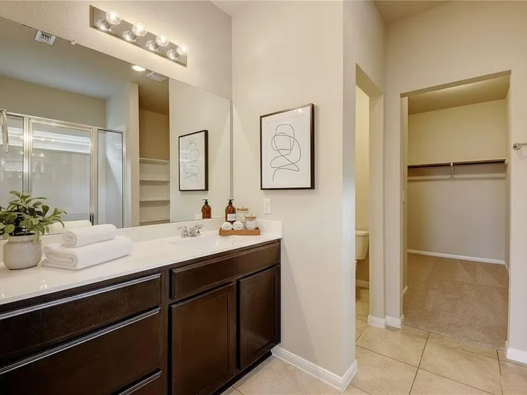 9714 Baden Ln — Photo 15