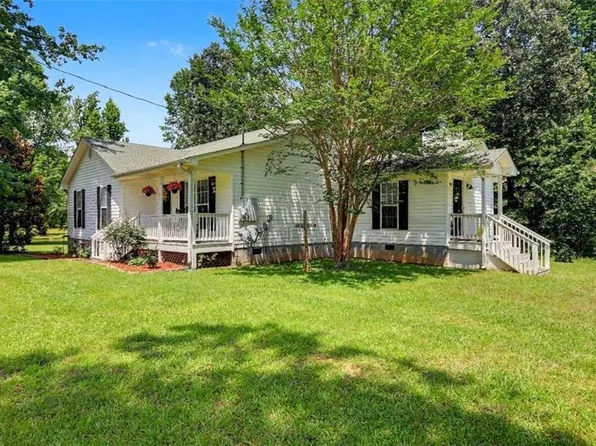 427 Baker Rd, Waverly Hall, GA 31831