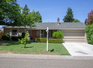 4065 Esperanza Dr, Sacramento, CA