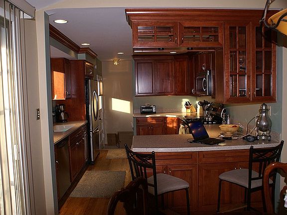 Kitchen - Remodeled, Must See!!