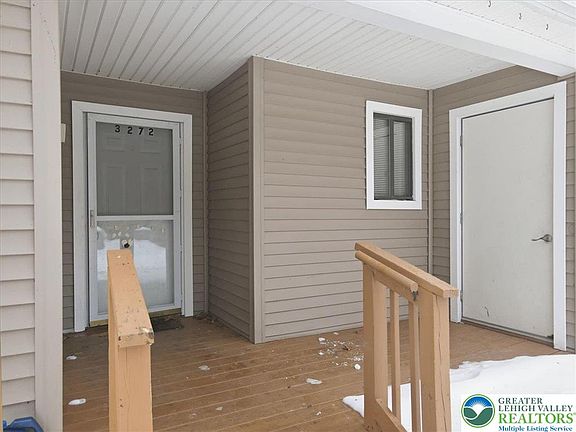 2nd image of 3301 Windermere Dr