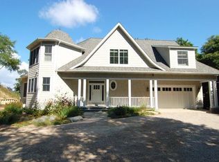 46200 Blue Star Hwy, Coloma, MI 49038