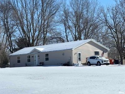 400 W Collins St, Mendon, IL, 62351