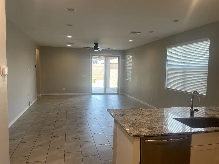 16820 W Echo Ln — Photo 9