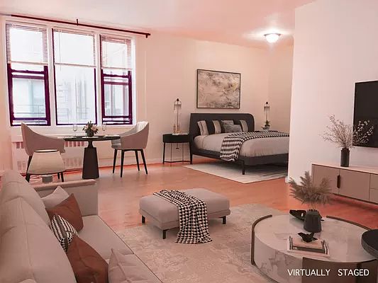 5th image of 83-30 Vietor Ave #318