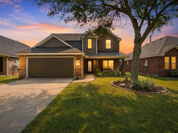 4909 E Meadow Dr, Deer Park, TX 77536