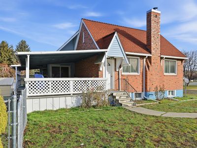 202 W Nob Hill St, Saint John, WA, 99171