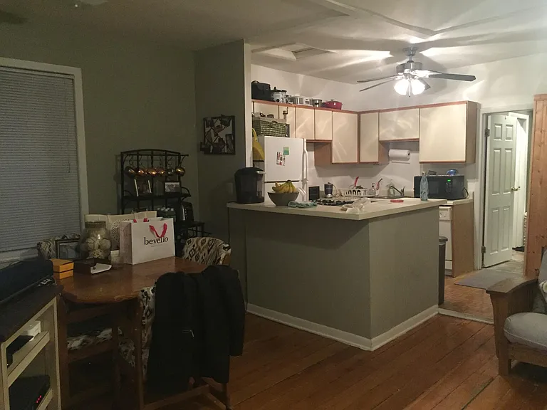 1929 N Sheffield Ave #2R — Photo 4