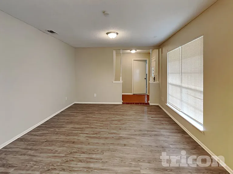 13622 Oak Breeze — Photo 17