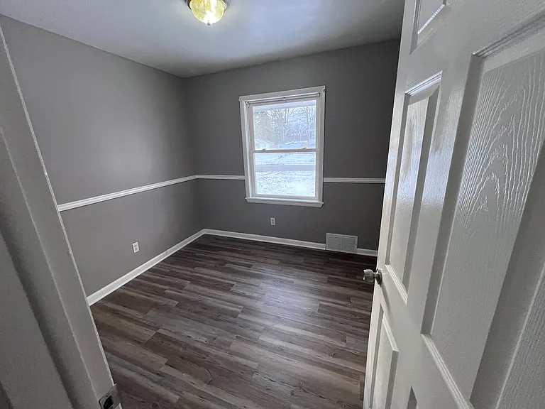 129 Kleber Ave — Photo 13