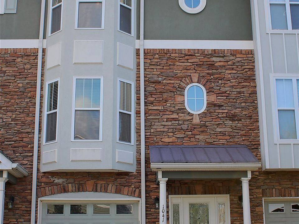 1st image of 1041 Red Bud St