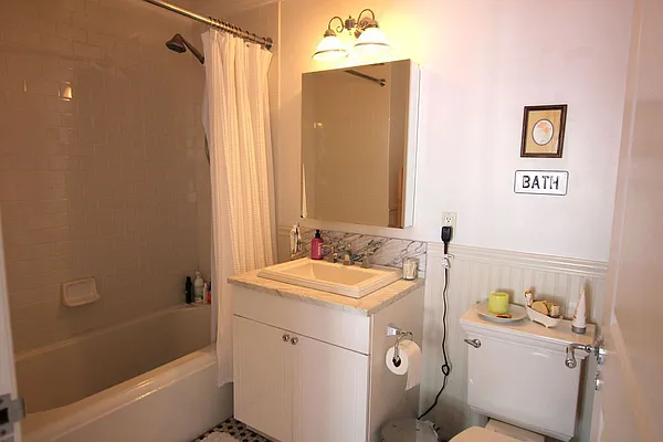 Rented by Bedford 6 Real Estate | media 25