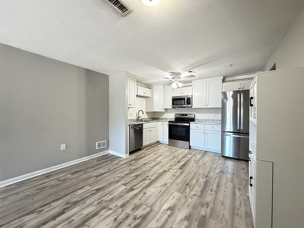 Building Photo - 354 Neponset St #M