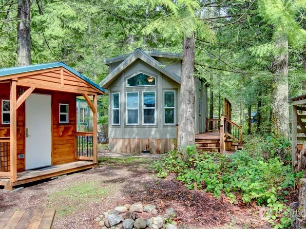 42 5 Big River Boulevard W, Deming, WA 98244