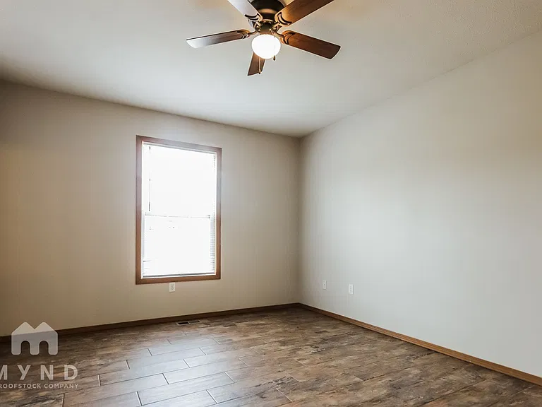 418 N Century Pl — Photo 19