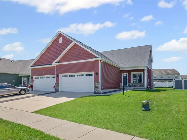 3423 Boulder Ridge Dr, Champaign, IL 61822