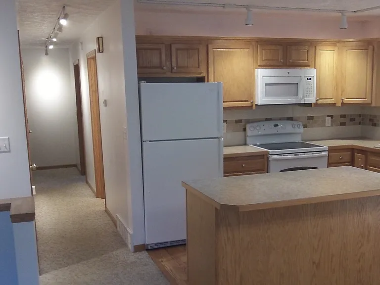 4290 Baywood Dr — Photo 5