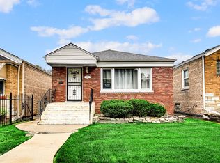 8213 S Talman Ave, Chicago, IL