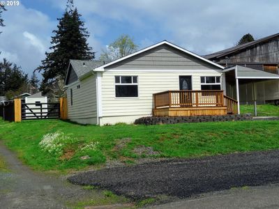 1731 Maple St, Myrtle Point, OR, 97458
