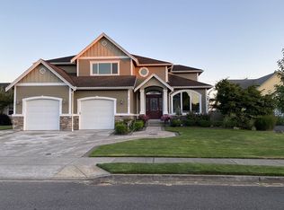 3302 Phillips Ave, Enumclaw, WA 98022