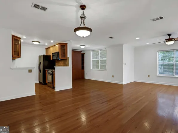 3655 Habersham Rd NE Unit 254-B, Atlanta, GA 30305