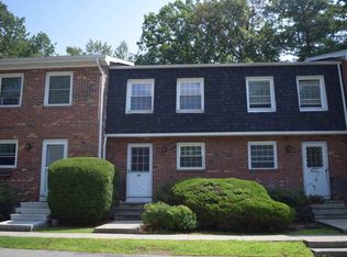10 Sugartree Ln UNIT D4, Essex Junction, VT 05452