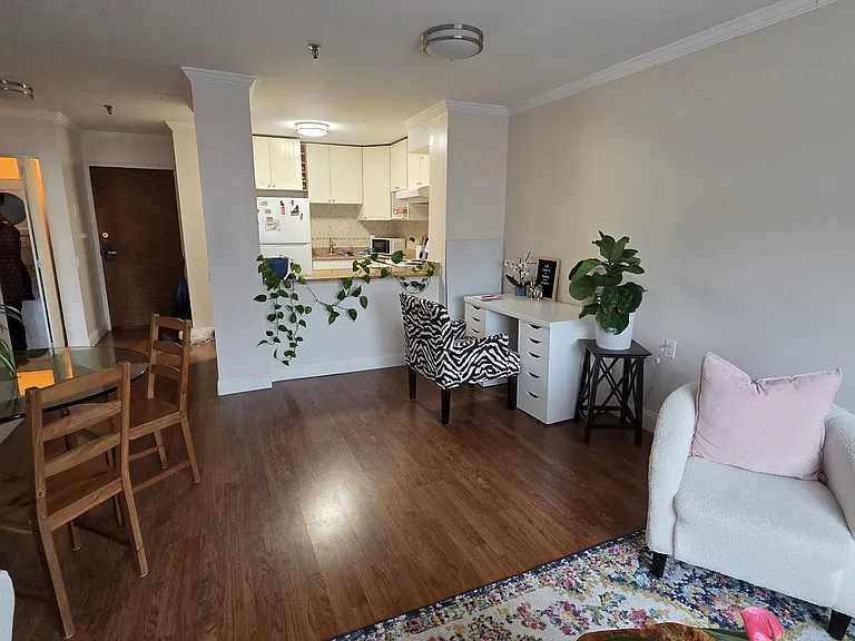 51 Schuyler Ave #4G — Photo 13