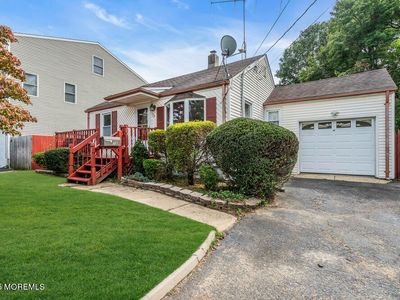 72 Pear Street, Tinton Falls, NJ, 07724