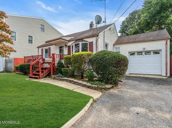 72 Pear Street, Tinton Falls, NJ 07724