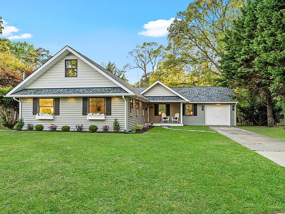 3rd image of 11 Admiral Rd
