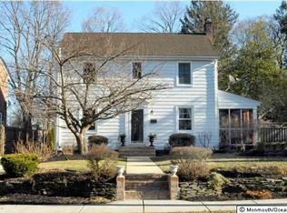 59 Wyckoff St, Matawan, NJ 07747