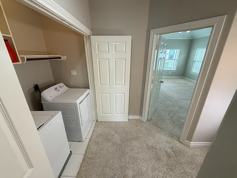 1505 Paige St — Photo 23