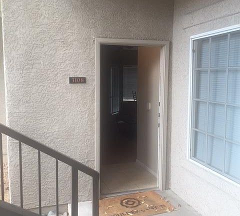 4th image of 1500 E Pusch Wilderness Dr