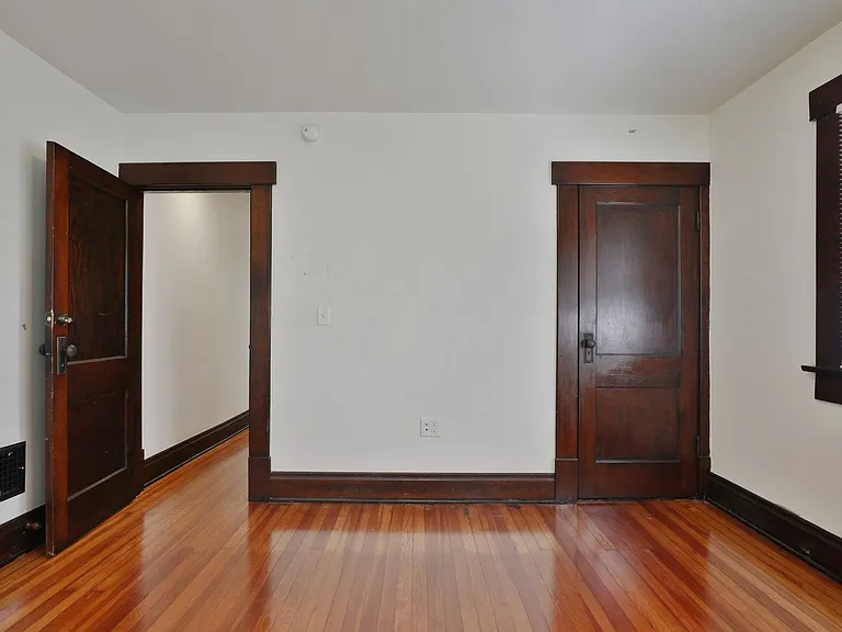248 E Patterson Ave — Photo 7