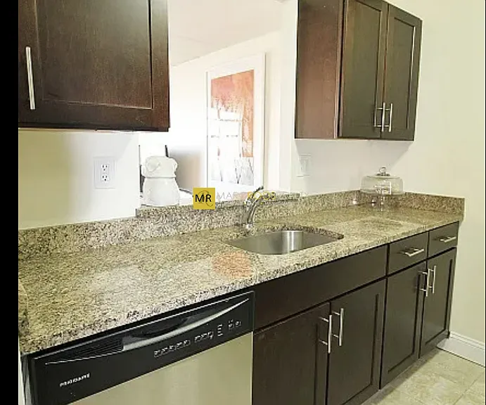 625 Columbus Ave #2 — Photo 2