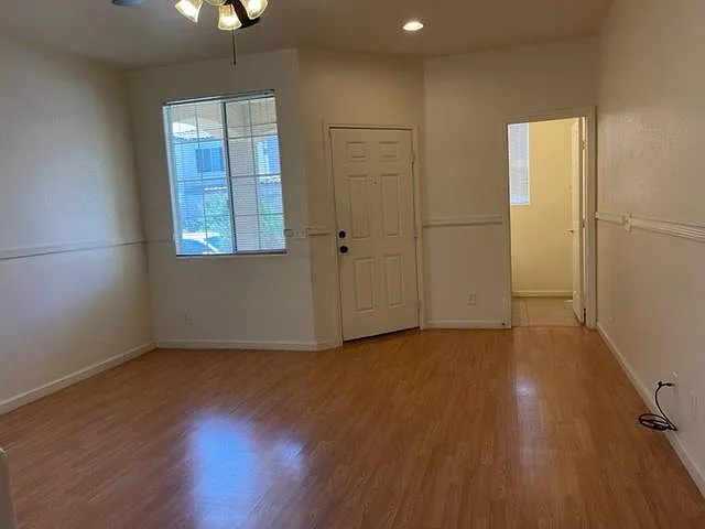 1324 Oak Village Ave — Photo 3