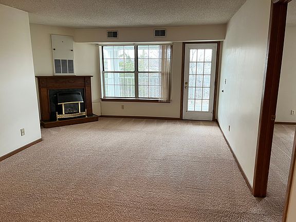 3rd image of 500 Cambridge St