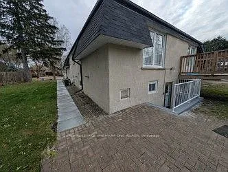 14 Valleycrest Dr #LOWER — Photo 13